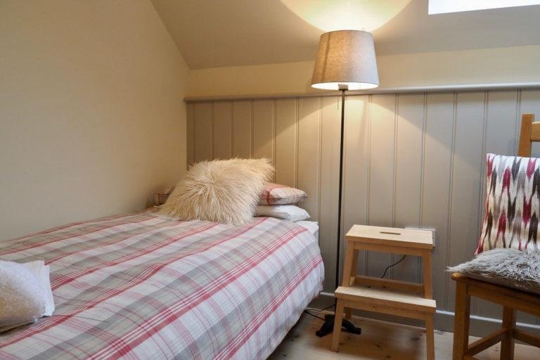 Ty Twt - Single bedroom