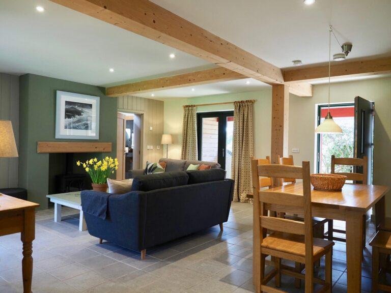 Crofty - Open-plan living